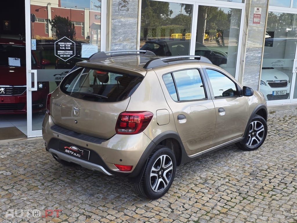 Dacia Sandero Stepway TCe 90 Ambiance