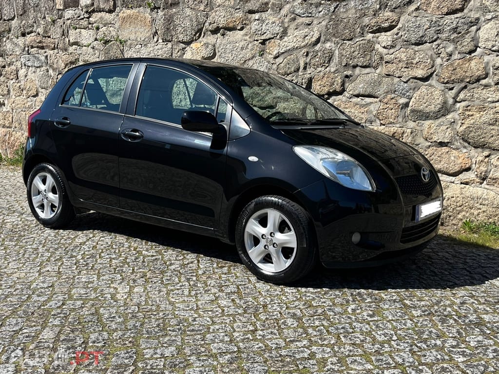 Toyota Yaris 1.0 VVT-i Sol High Pack Automático