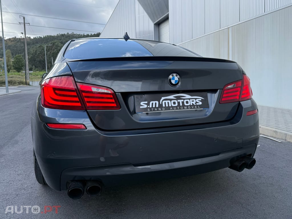 BMW 550 i Pack M Auto