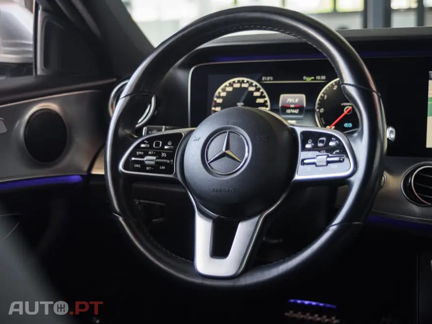 Mercedes-Benz E 300 de Avantgarde