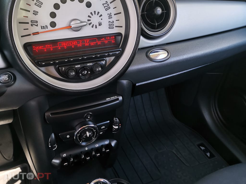 MINI Clubman One D - Van den Broeck