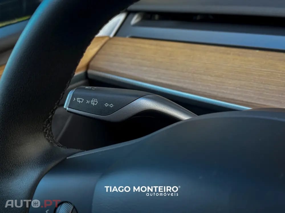 Tesla Model Y Tração Traseira