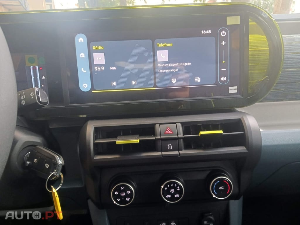 Fiat Grande Panda 1.2 Hybrid Icon eDCT