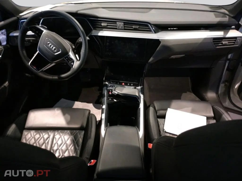 Audi E-Tron 55 2x S LINE I.V.A DEDUTIVEL 