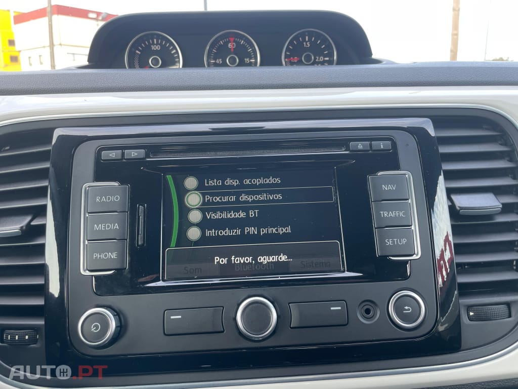 Volkswagen New Beetle 1.6 TDi DSG