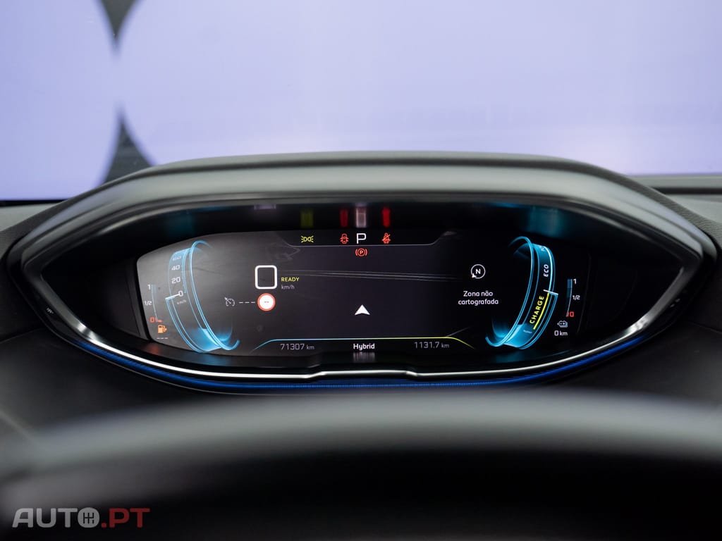 Peugeot 3008 1.6 Hybrid Allure Pack e-EAT8