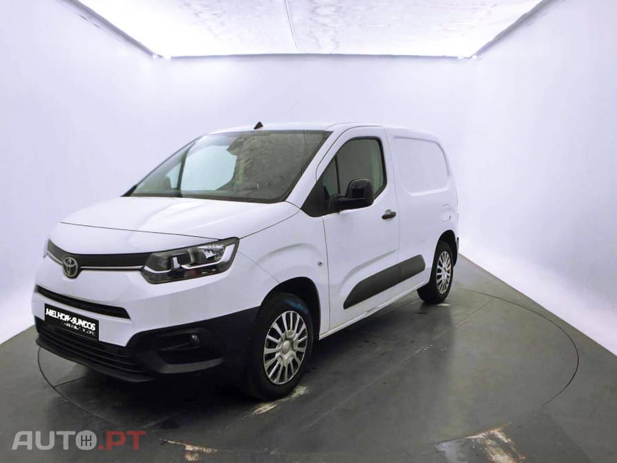 Toyota Proace City 1.5 D-4D Business