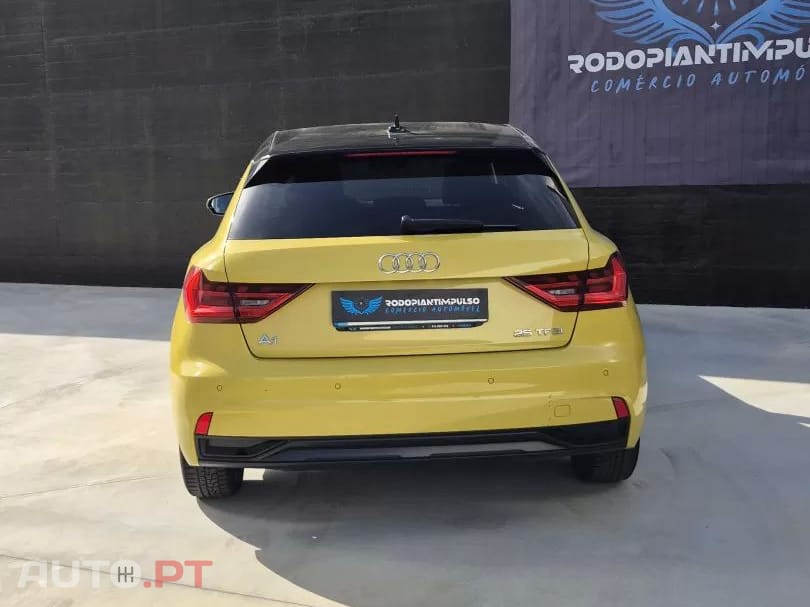 Audi A1 25 TFSI S tronic S line