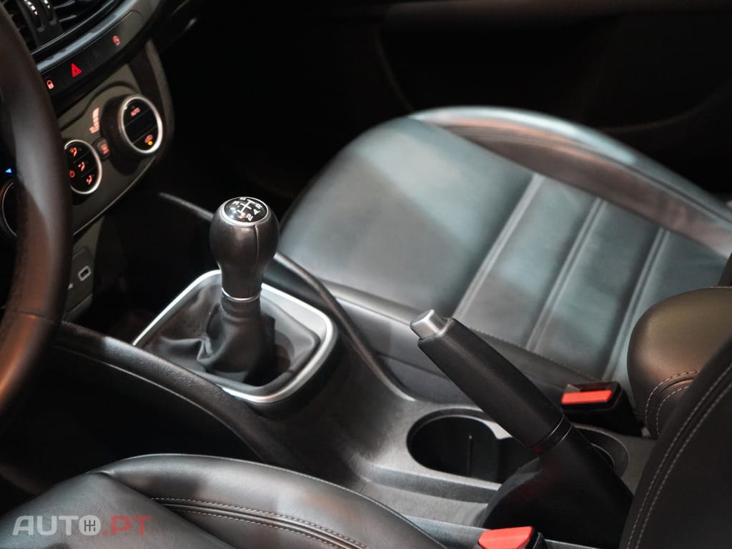 Fiat Tipo 1.3 M-Jet Lounge