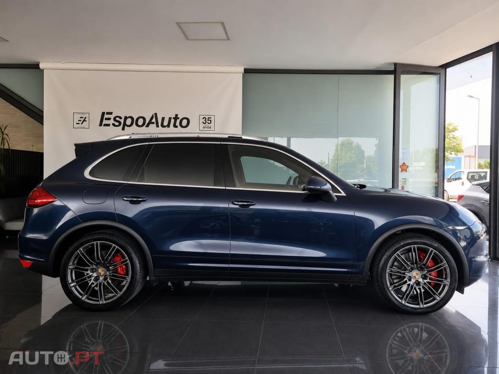 Porsche Cayenne Turbo Tiptronic S