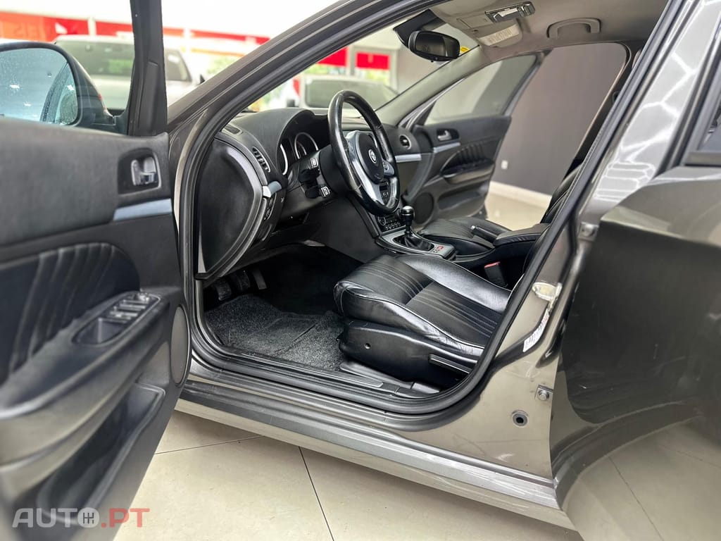 Alfa Romeo 159 Sportwagon 1.9 JTDm 16V Sportiva