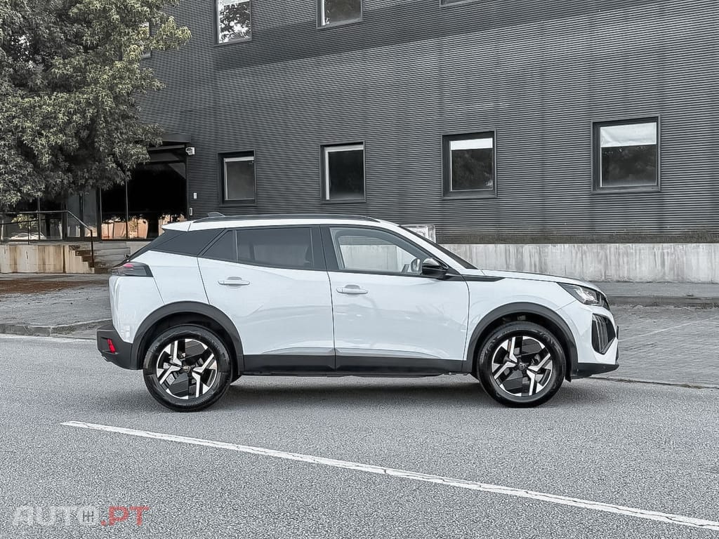 Peugeot 2008 1.2 PureTech Allure