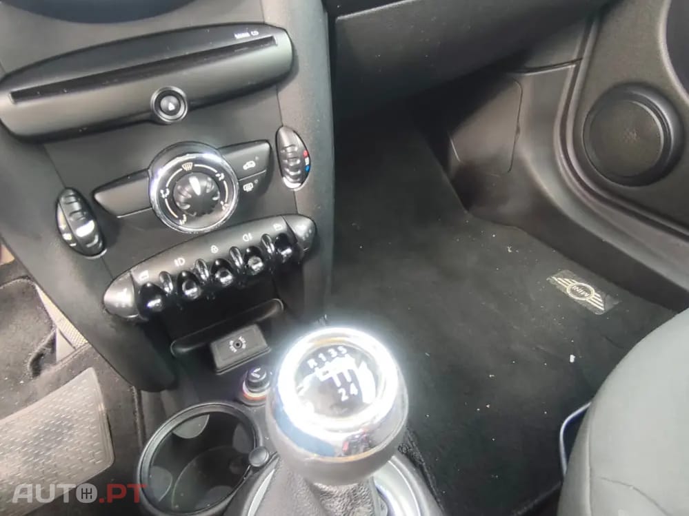 MINI Cooper One D