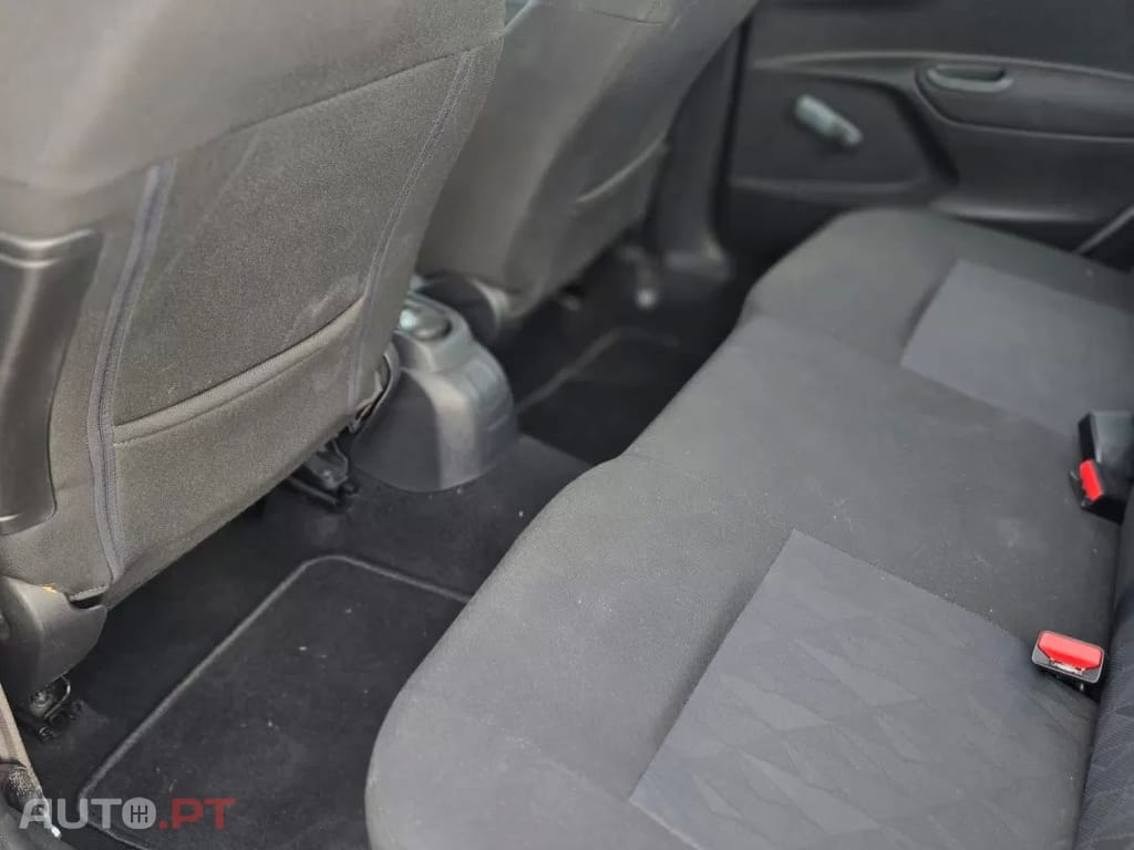 Citroen C-Elysée 1.2 PureTech Confort