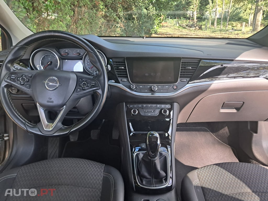 Opel Astra Sports Innovation 1.6 CDTI