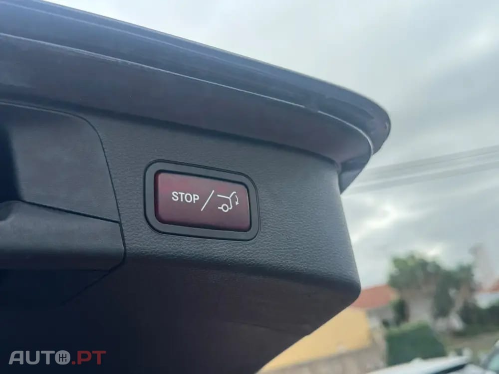 Mercedes-Benz C 300 de T 9G-TRONIC Night Edition