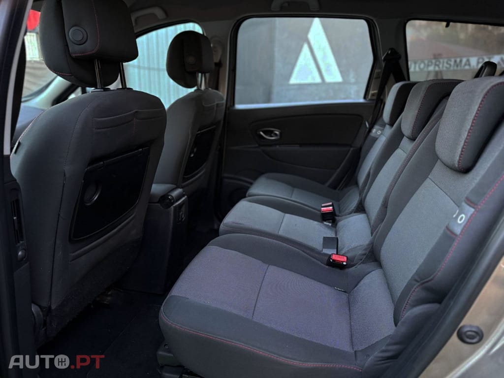 Renault Grand Scénic 1.5 dCi Dynamique S 7L