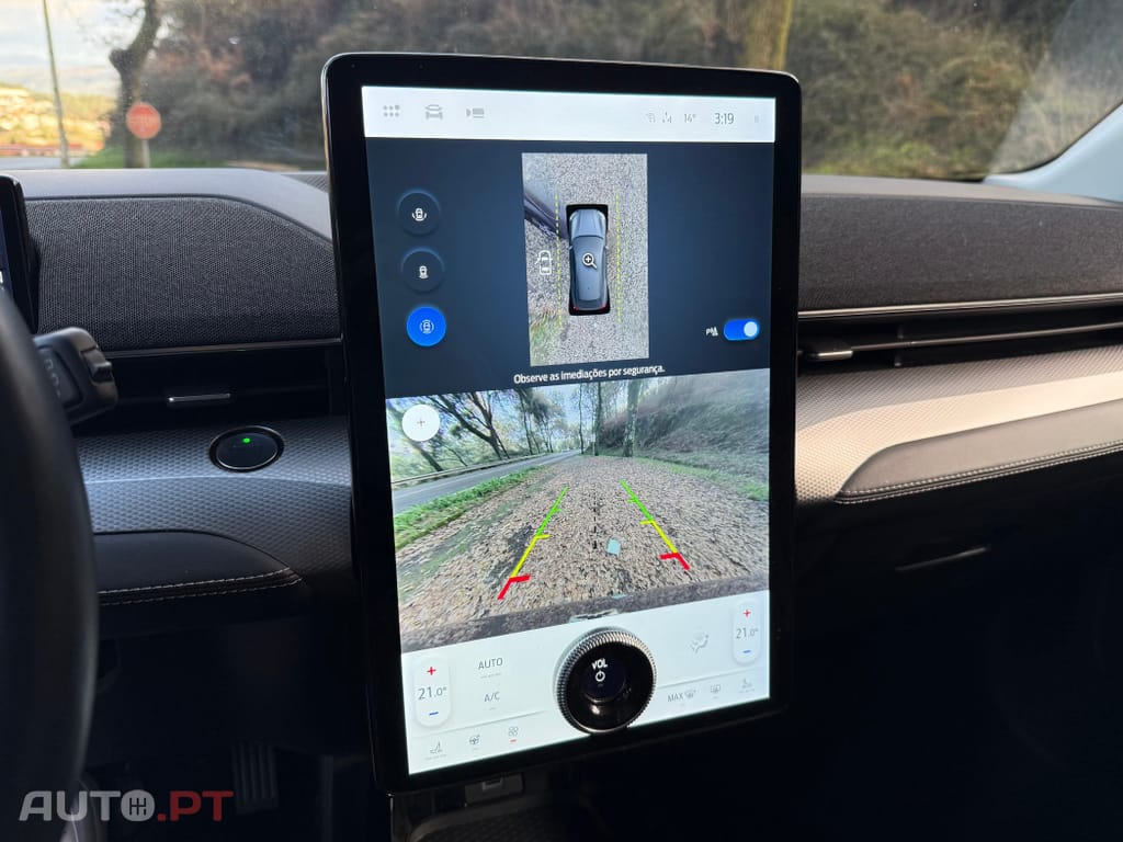 Ford Mustang Mach-E Standard