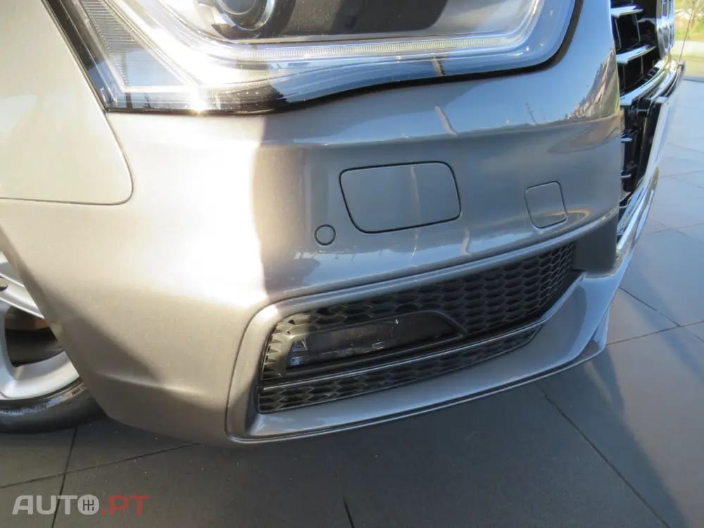 Audi A4 2.0 TDI SPORT