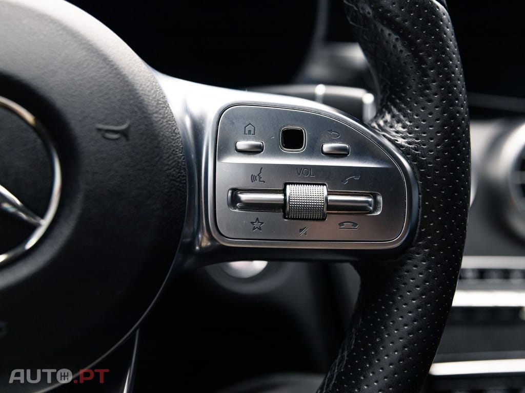 Mercedes-Benz C 220 d Station 9G-TRONIC AMG Line