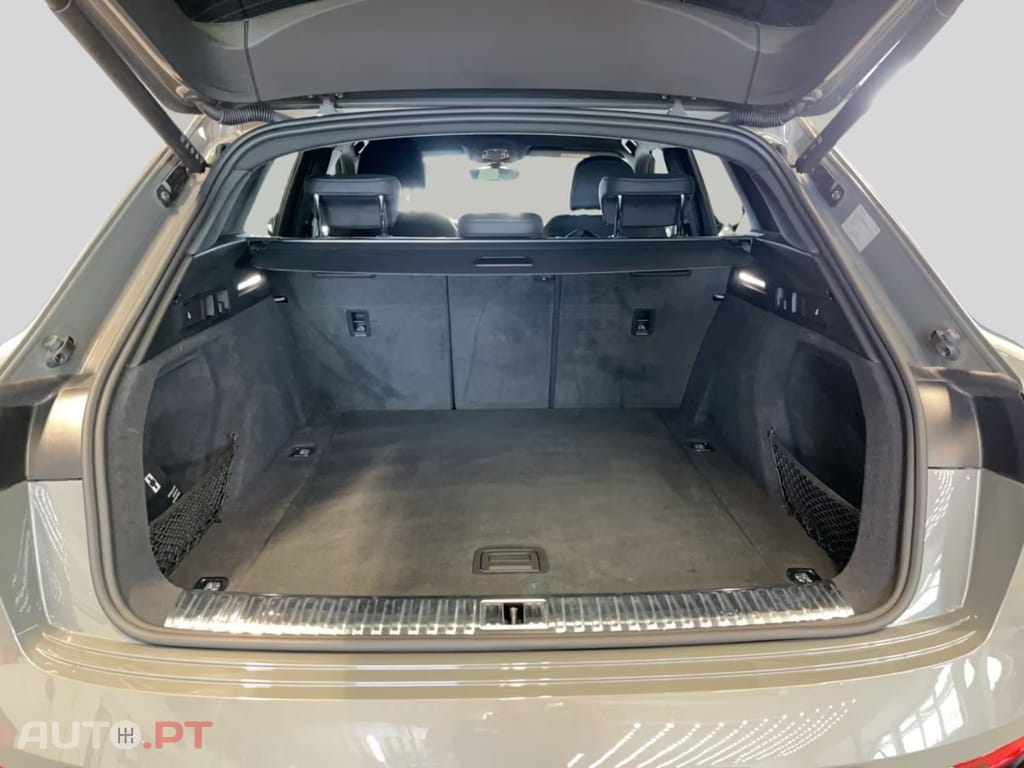 Audi Q8 E-Tron I.V.A DEDUTIVEL 50 quattro advanced