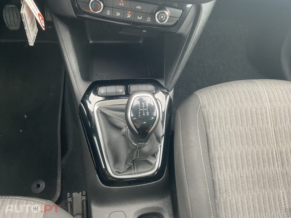 Opel Corsa 1.2 T Business Edition