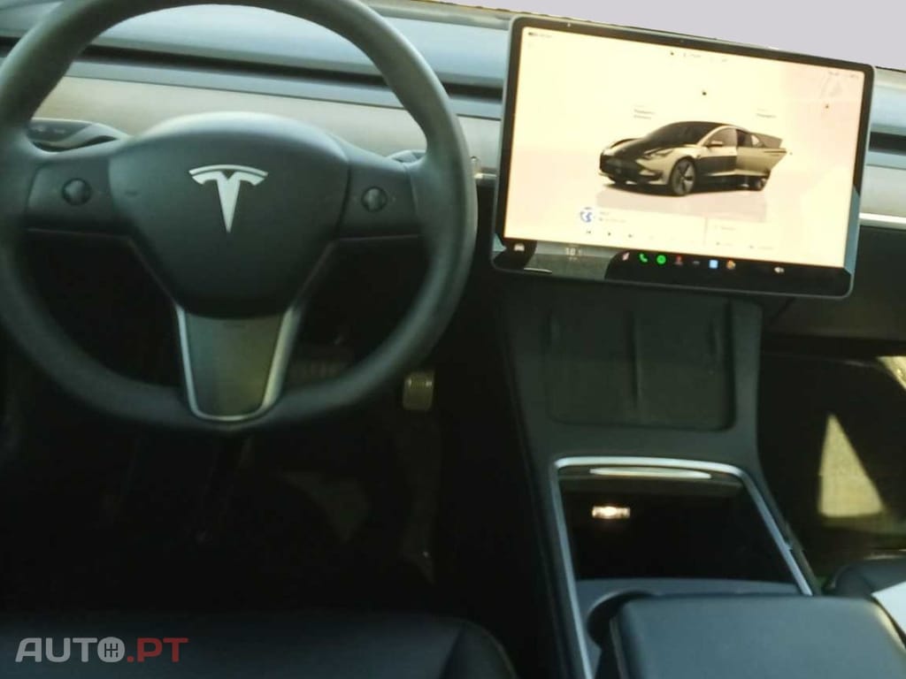 Tesla Model 3 LONG RANGE RWD I.V.A DEDUTÍVEL 