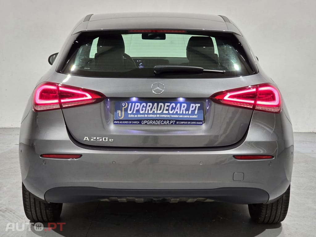Mercedes-Benz A 250 e 8G-DCT Progressive
