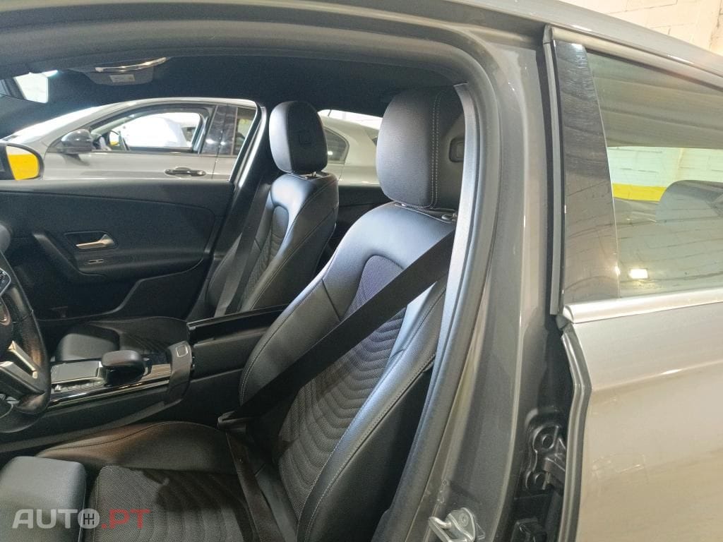 Mercedes-Benz A 250 e Style Plus