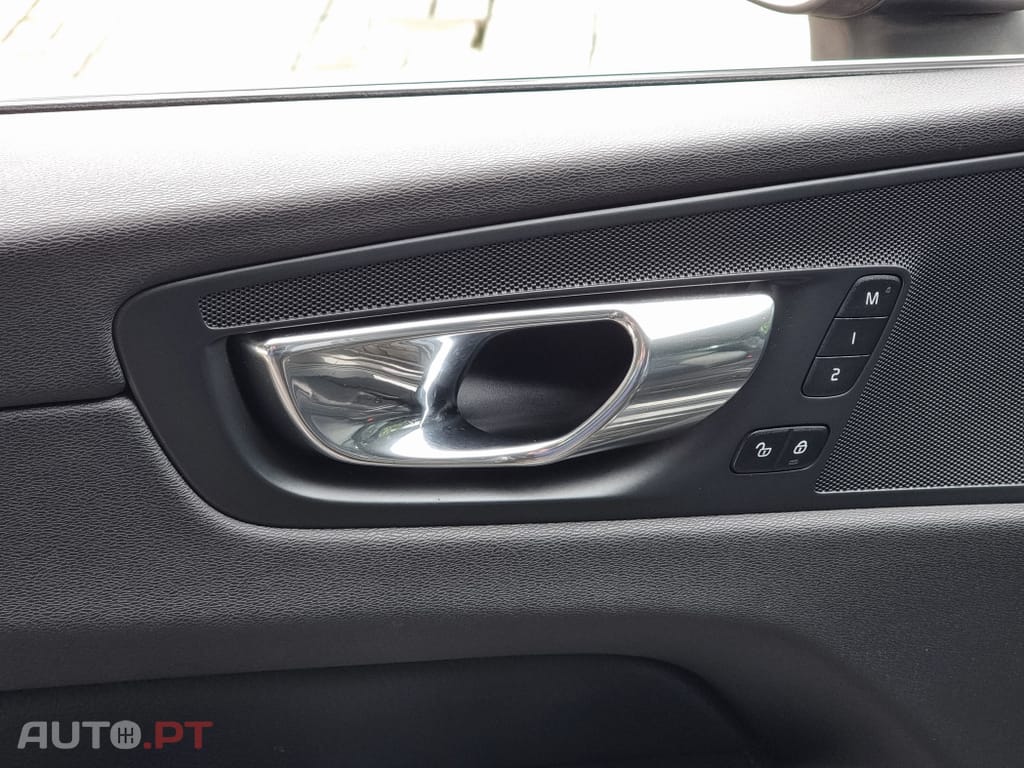 Volvo XC60 2.0 D4 Inscription Geartronic