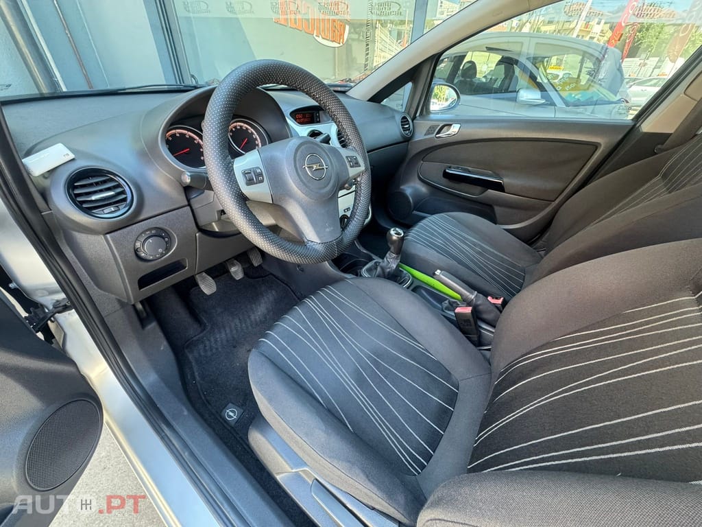 Opel Corsa 1.2 Cosmo