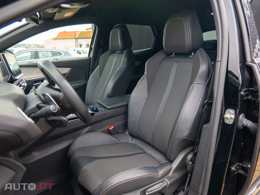 Peugeot 3008 1.6 Hybrid GT e-EAT8