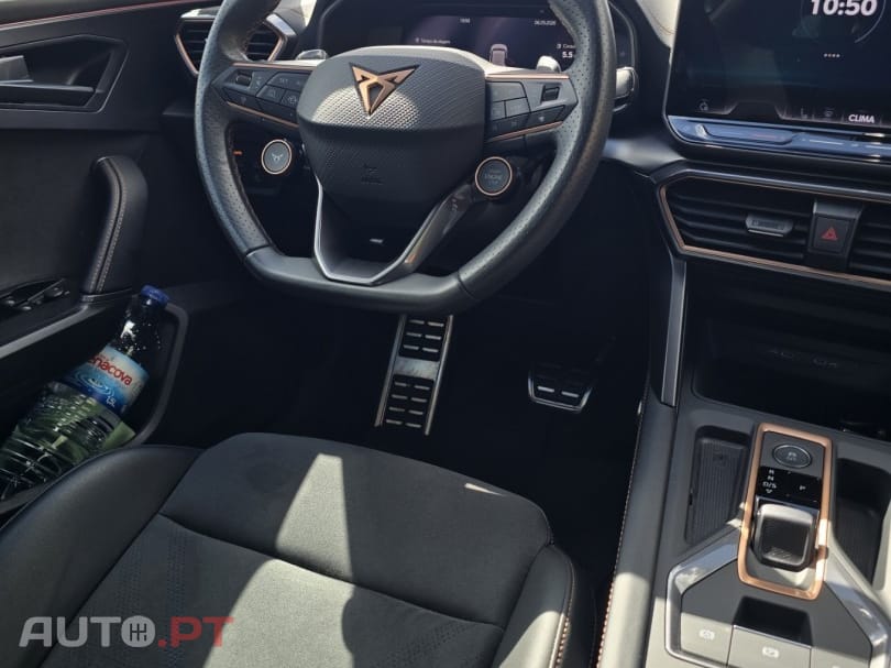 Cupra Leon 1.5 eTSI MID DSG