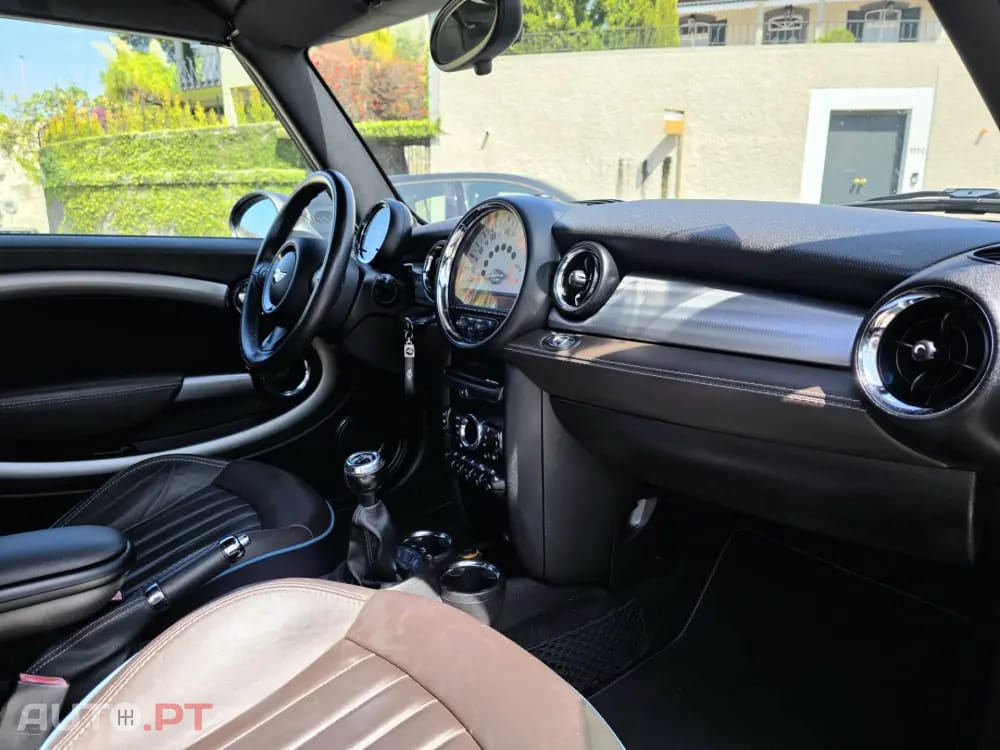 MINI Cabrio Cooper D