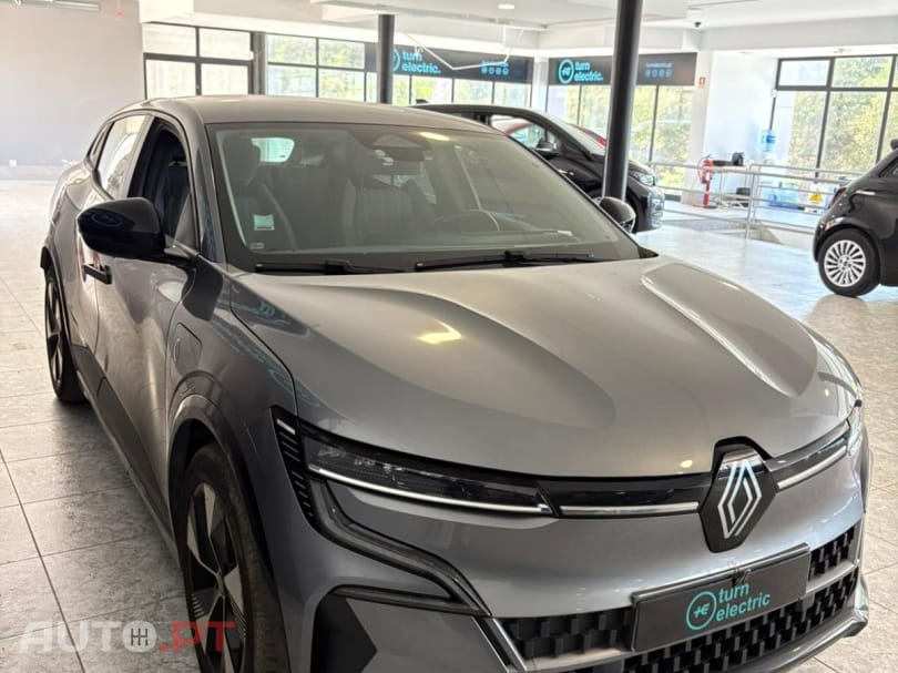 Renault Mégane E-Tech EV60 220hp optimum charge Equilibre
