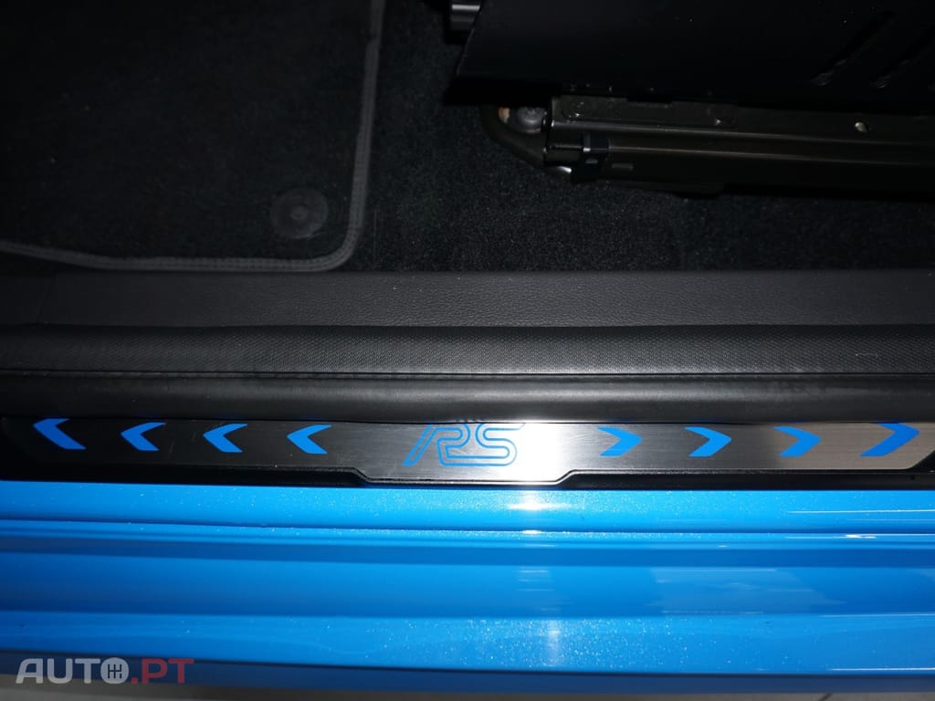 Ford Focus 2.3 EcoBoost S&S 4WD RS