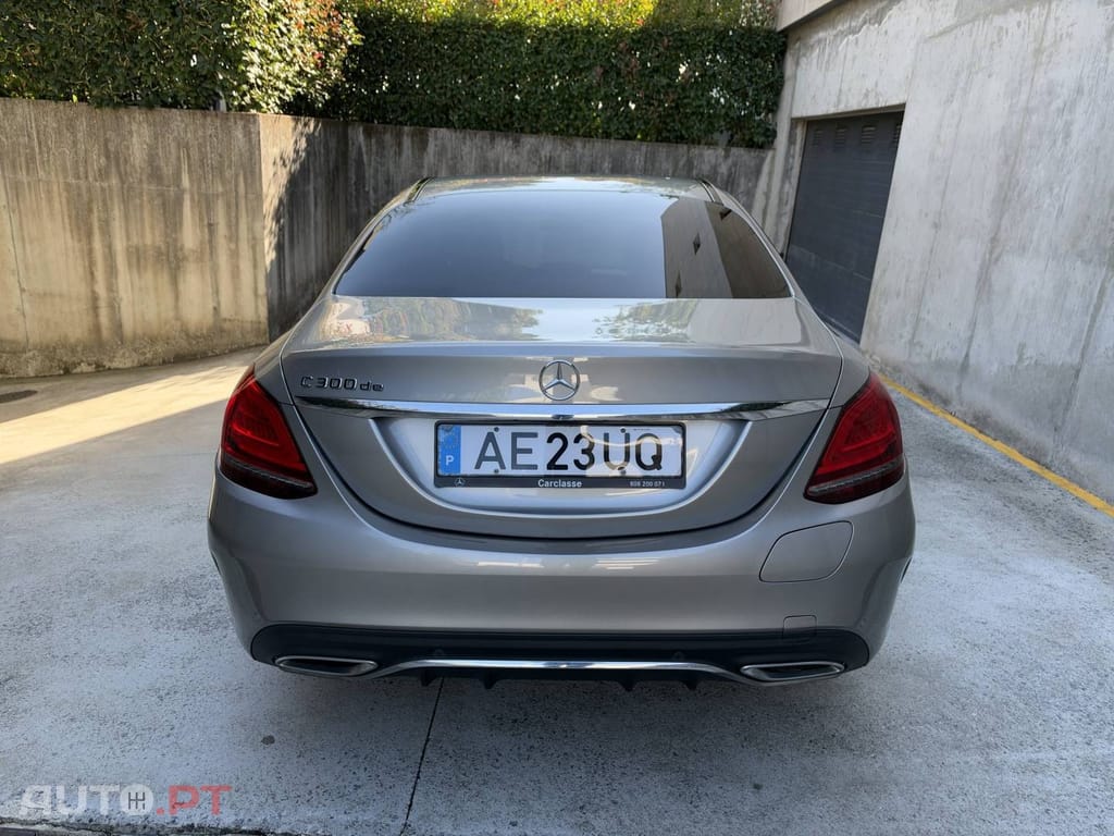 Mercedes-Benz C 300 de AMG Line
