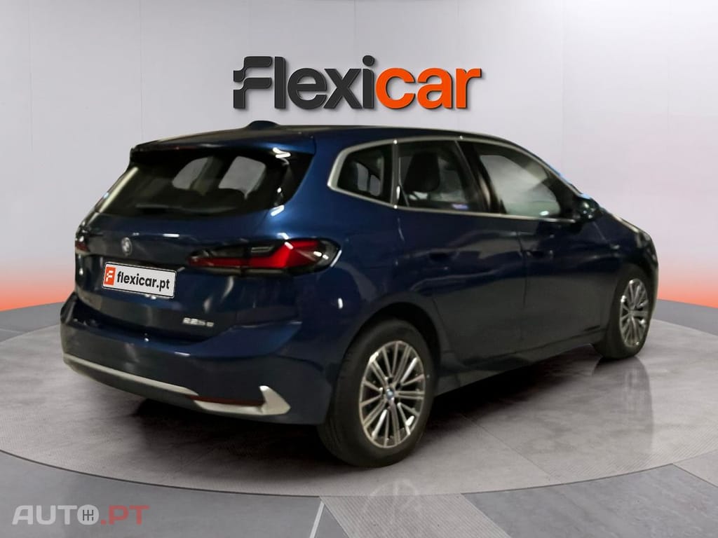 BMW 225 e xDrive Line Luxury