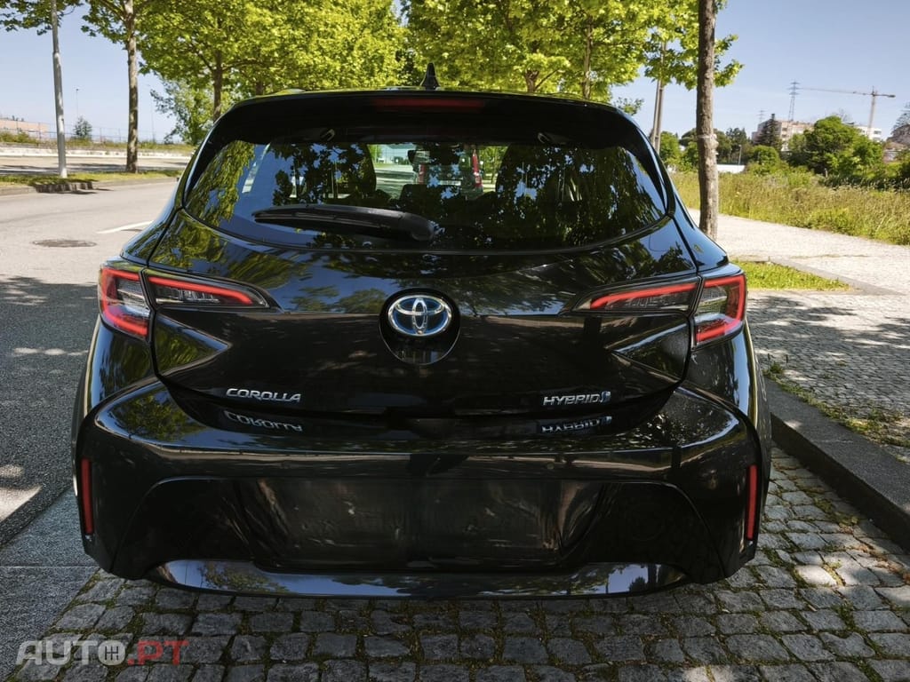 Toyota Corolla 1.8 Hybrid Comfort+P.Sport