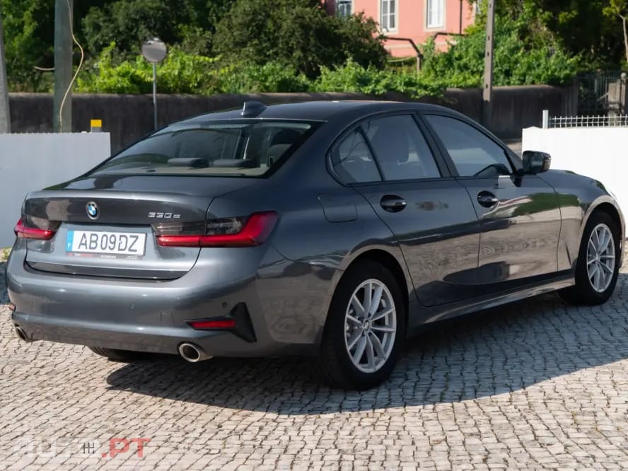 BMW 330 e Corporate Edition Auto