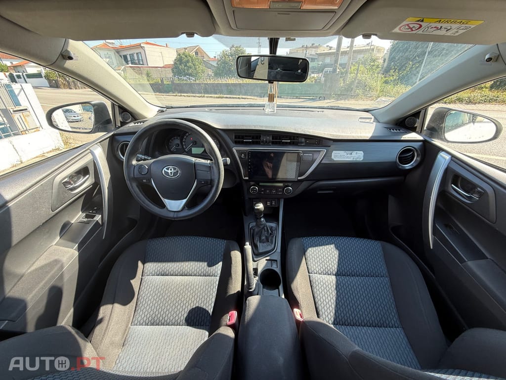Toyota Auris 1.4 D-4D