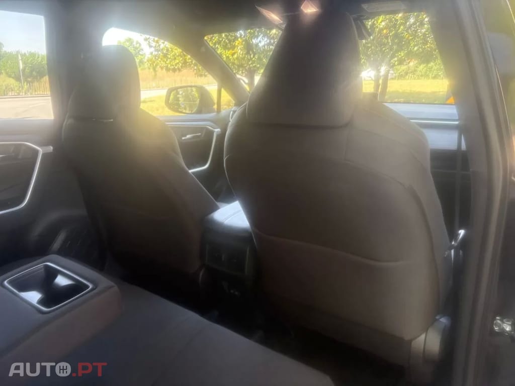 Toyota RAV4 2,5 Teamplayer