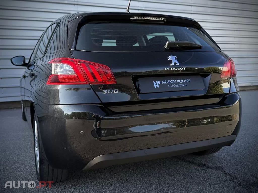 Peugeot 308 BlueHDi FAP 130 EAT8 Stop & Start Active Pack