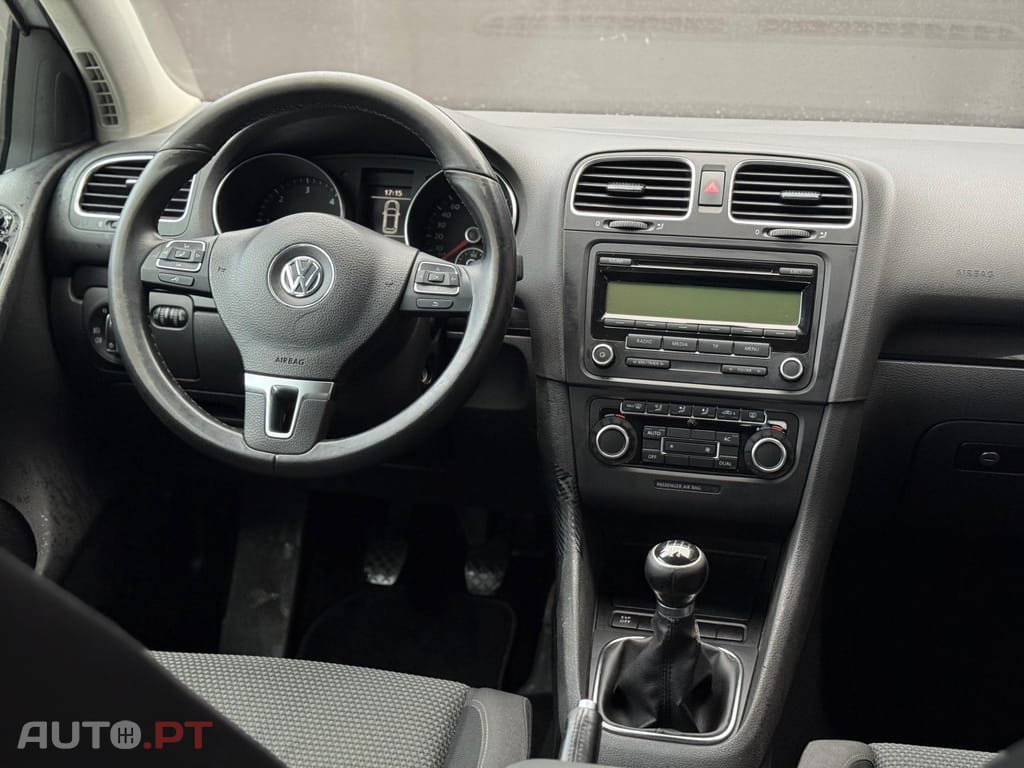 Volkswagen Golf 1.6 TDi Confortline