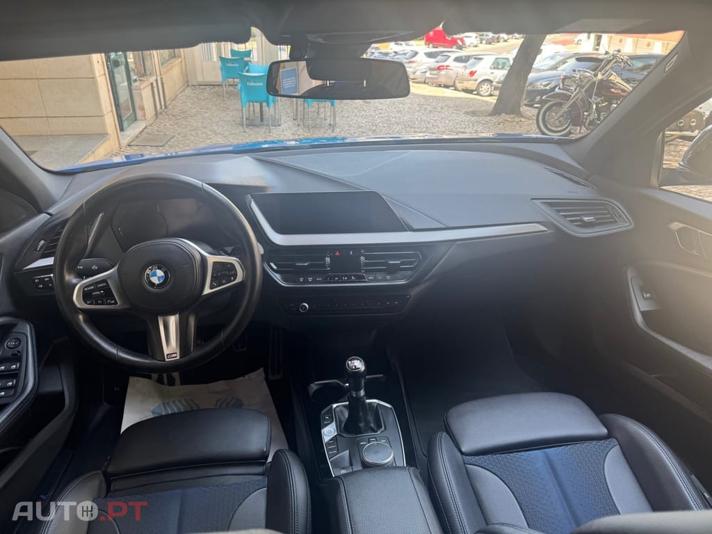 BMW 116 d Pack Desportivo M