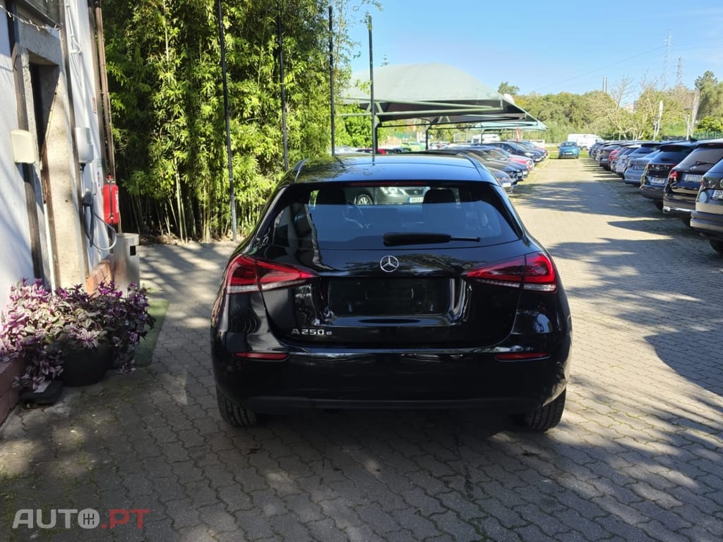 Mercedes-Benz A 250 e Style Plus