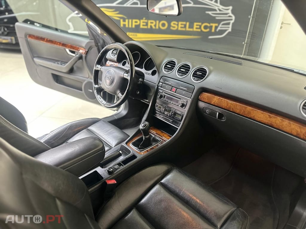 Audi A4 Cabrio 2.4 Exclusive