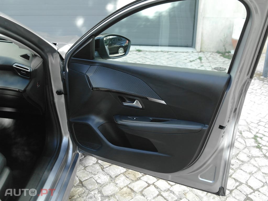 Peugeot 208 1.2 PureTech Allure
