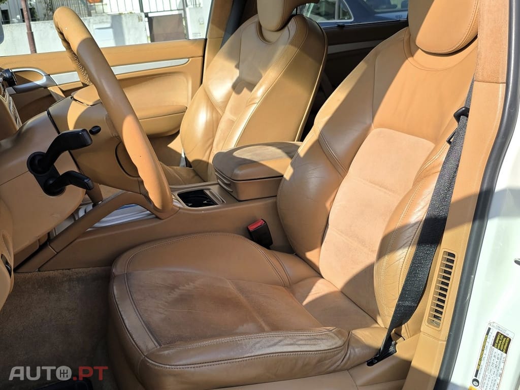 Porsche Cayenne GTS