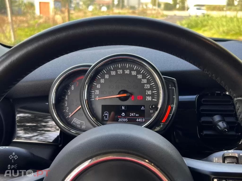 MINI Cooper Premium First Essential